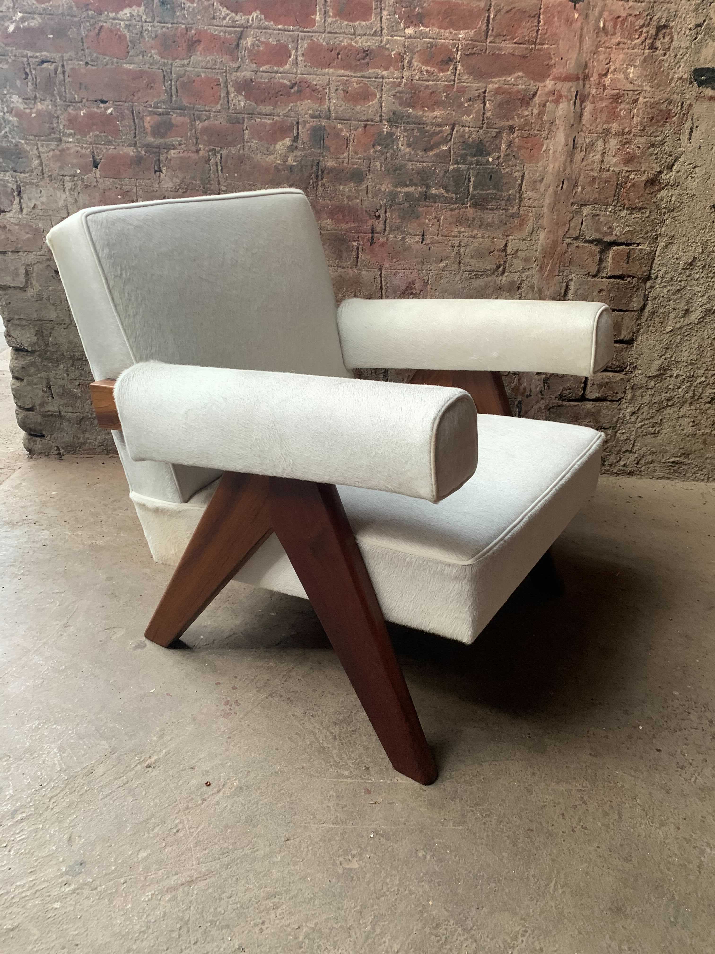 Easy Lounge Sofa Upholstered