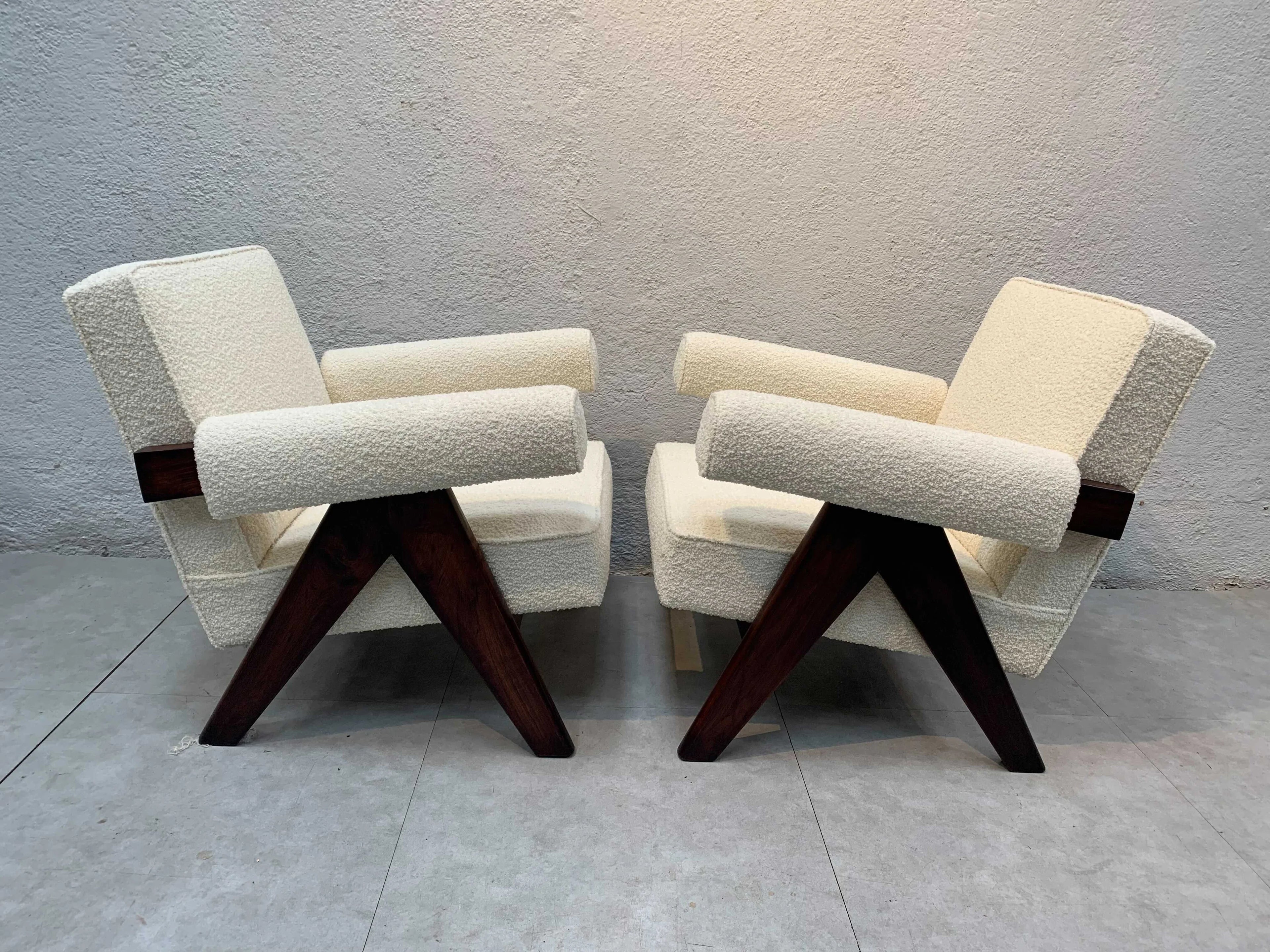 Easy Lounge Sofa Upholstered