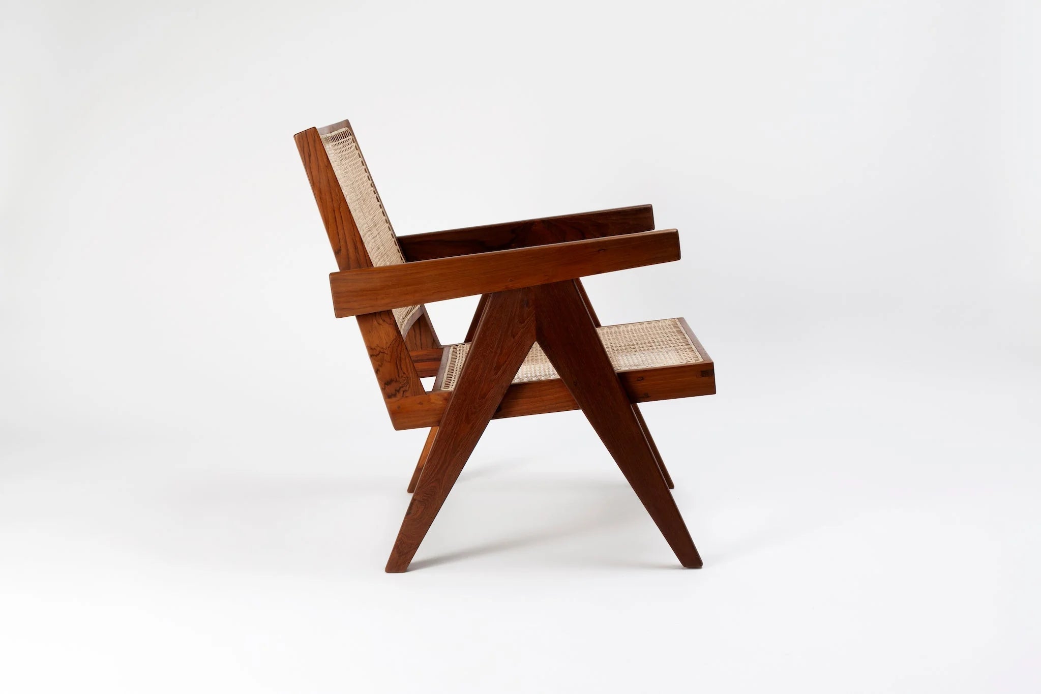 Original Pierre Jeanneret Easy Lounge Chair